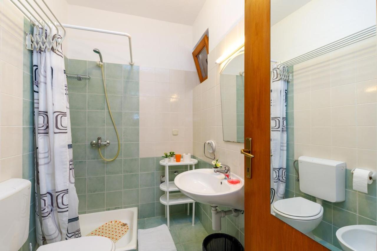Apartments Pernar بوريتش المظهر الخارجي الصورة